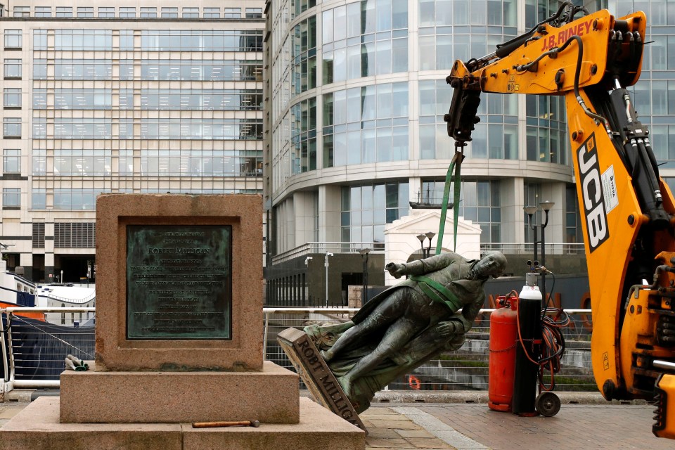  The statue in West India Quay was removed by workmen