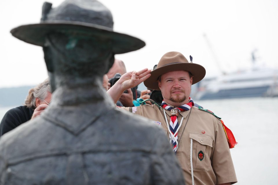 Matt Trott travelled 100 miles to salute the statue