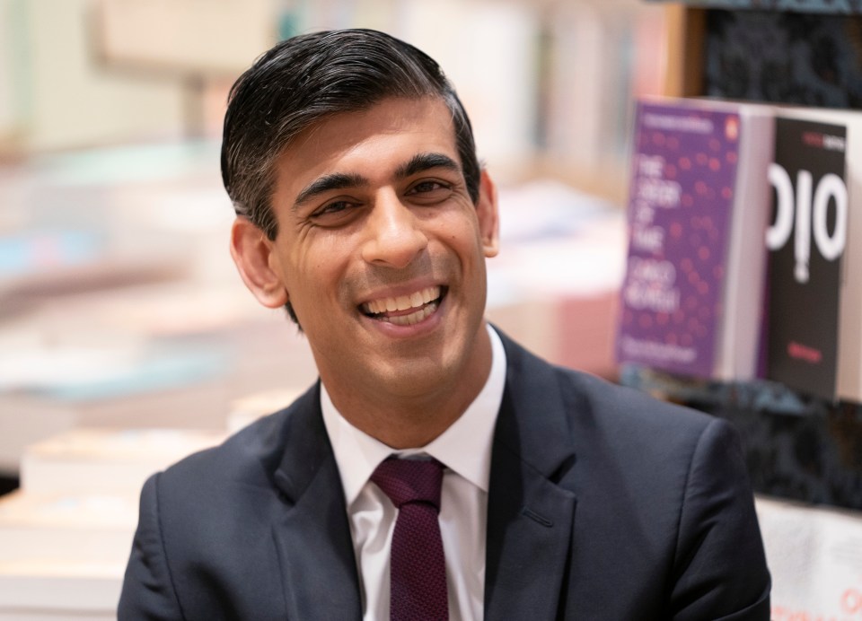 Rishi Sunak may give firms £3,000 for each apprentice they hire