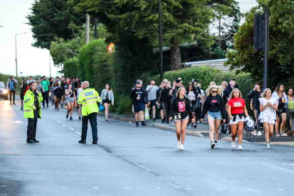  Officers were seen trying to bring the rave to a close