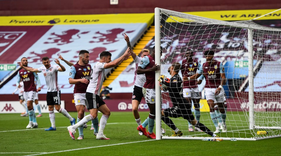  Sheffield United players were furious at not being awarded a goal - and being robbed of three points