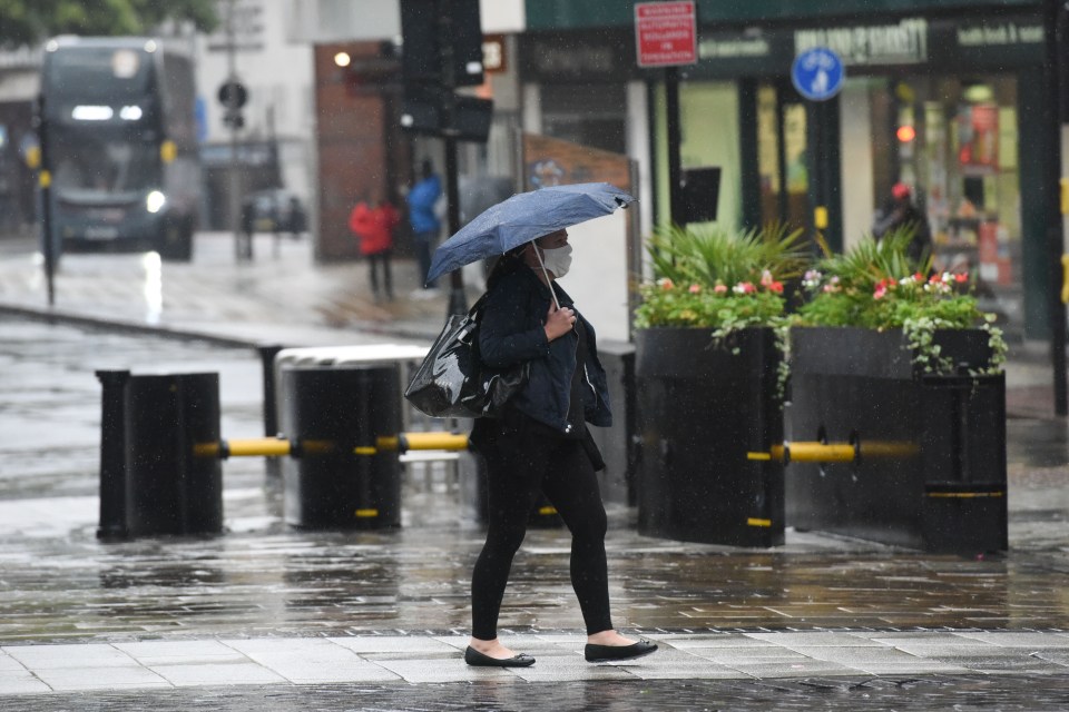  Met Office has issued a severe weather warning for tonight - with 2.3 inches of rain expected