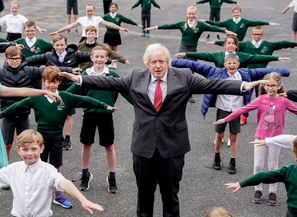 Mr Johnson visits Covingdon Primary Academy in Hemel Hempstead, Hertfordshire