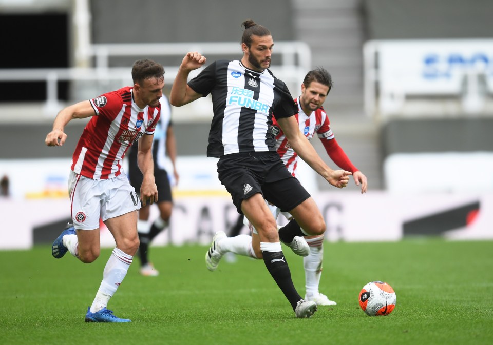  Andy Carroll and his Newcastle team-mates beat Sheffield United 3-0