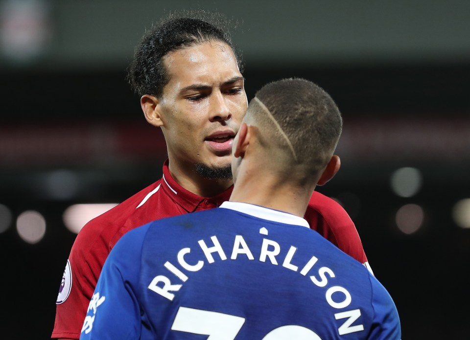  Van Dijk will be 'mad' at Richarlison for his recent comments, says Enrique