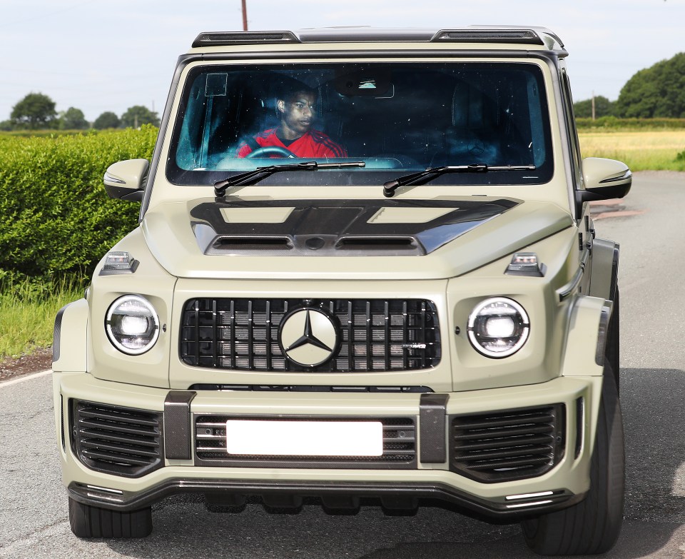  National hero Marcus Rashford turned up in his swanky Mercedes G-Wagon