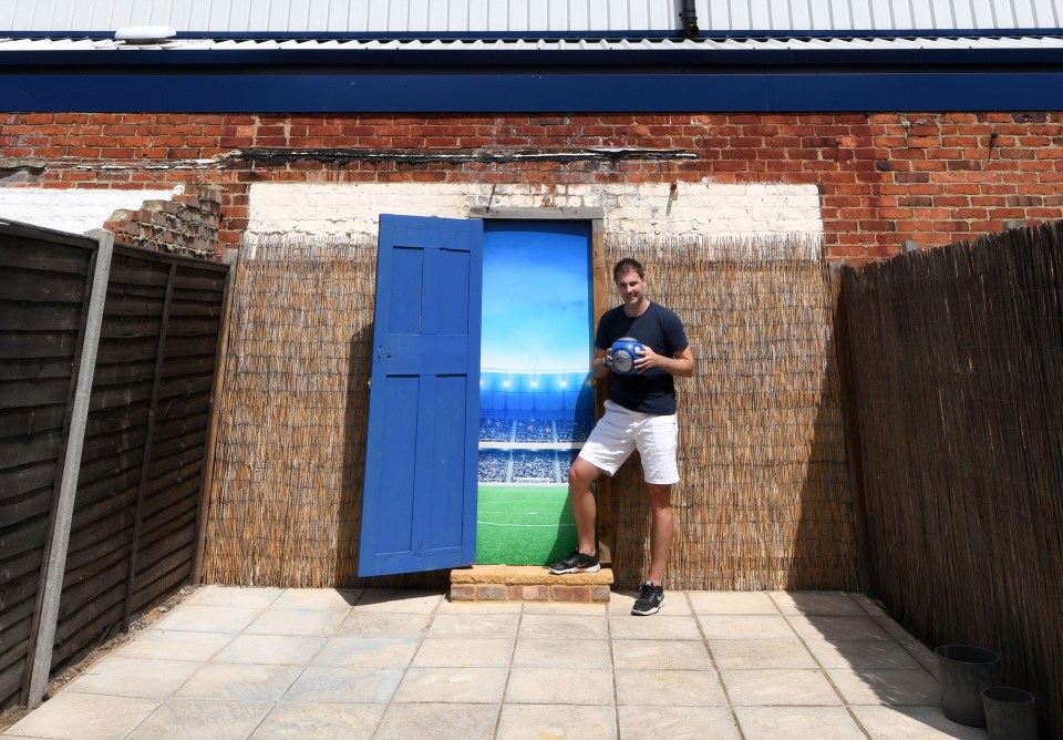 Football fan Steven Bantock has created a “magic door” to his local team Portsmouth’s stadium from his back garden