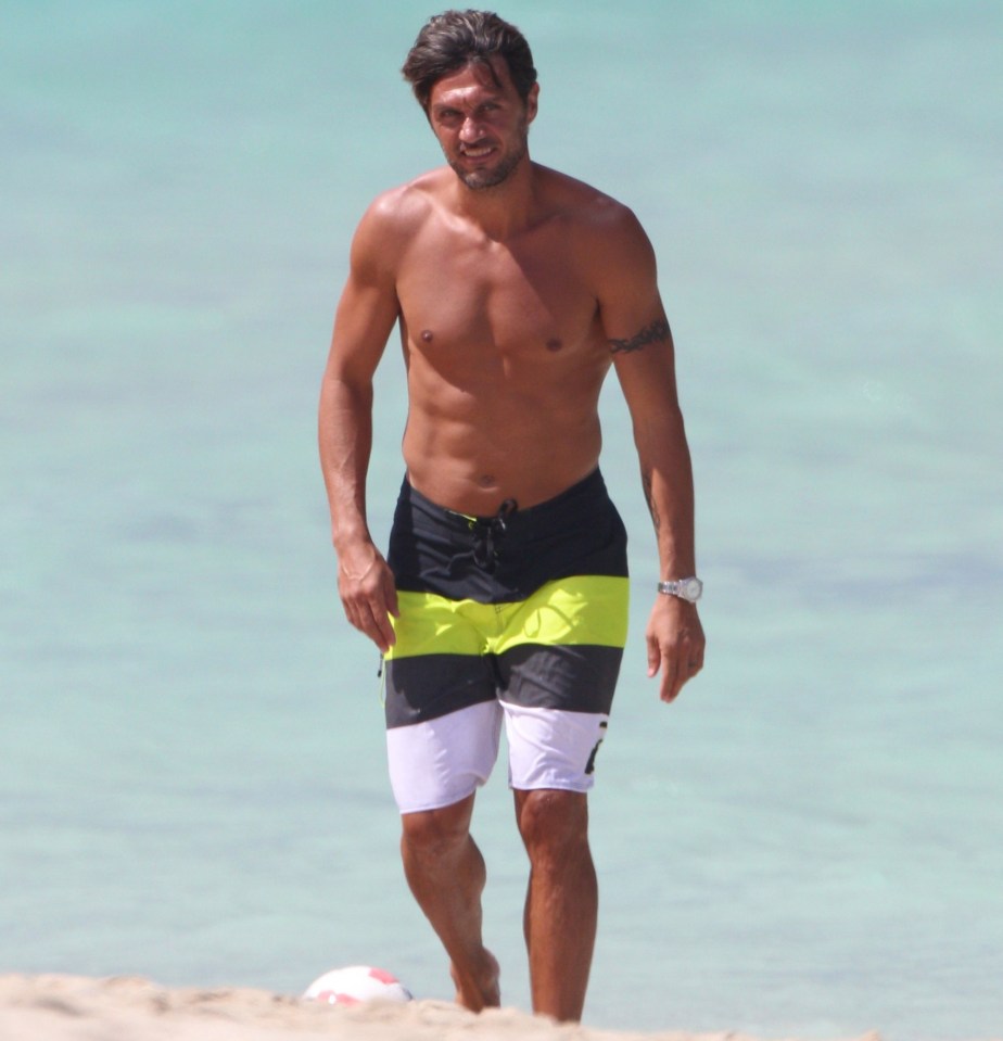 Paolo Maldini shirtless at the beach in Miami