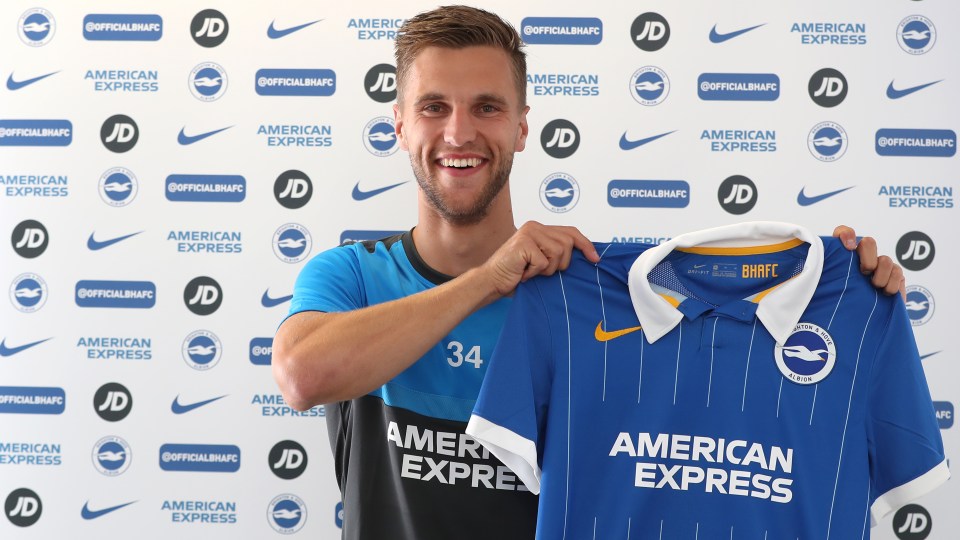 Brighton have signed Ajax defender Joel Veltman for an undisclosed fee.