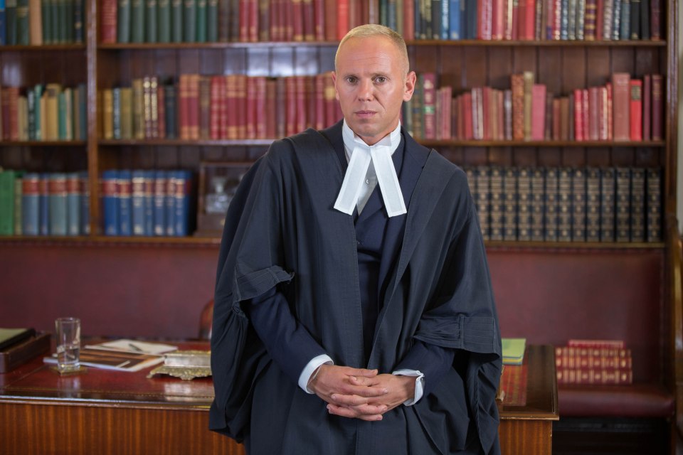 Judge Rinder helps Chris, who has had money taken from his card by a restaurant discount club