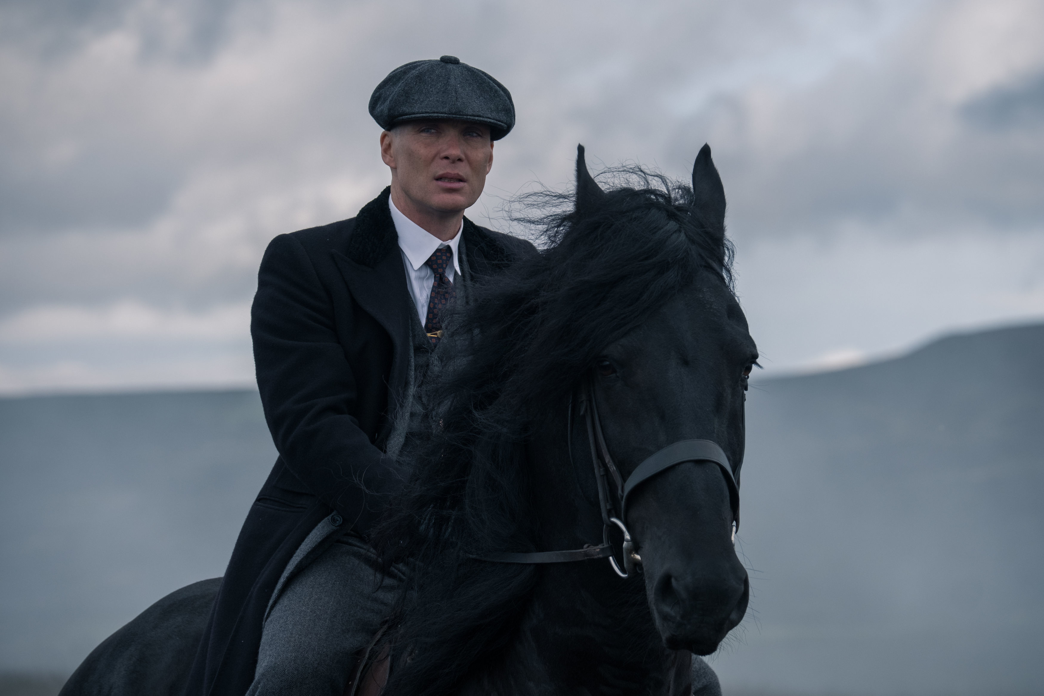 Cillian Murphy plays Tommy Shelby