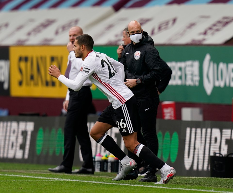  Fans were stunned to see Jack Rodwell come on in place of Chris Basham