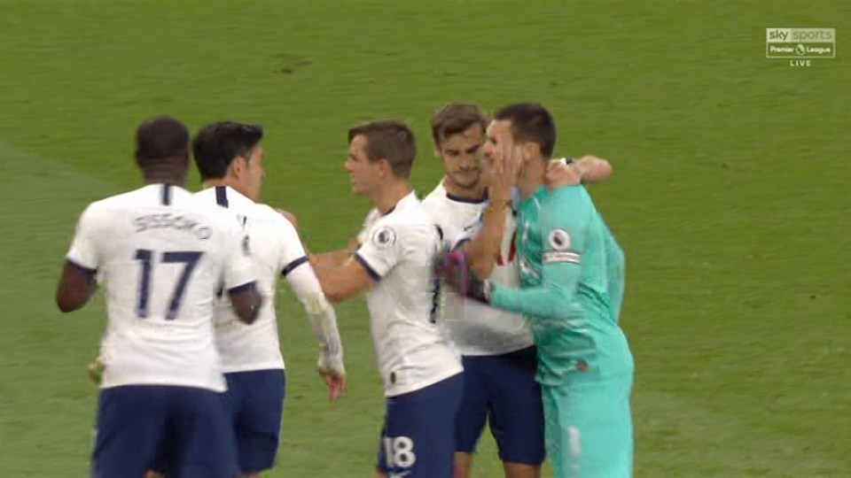  Lloris was absolutely raging with Son and went for him at the end of the first half