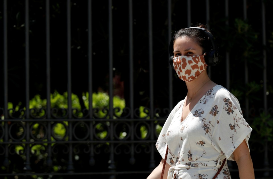 Brits will have to wear masks in all public spaces in Barcelona from tomorrow