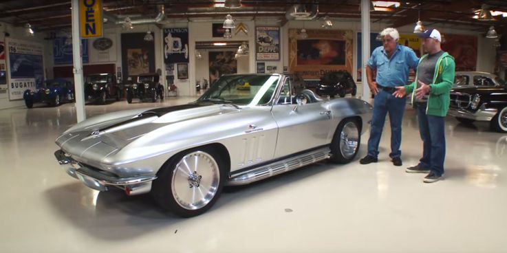 Joe Rogan shows off the car to fellow car enthusiast Jay Leno