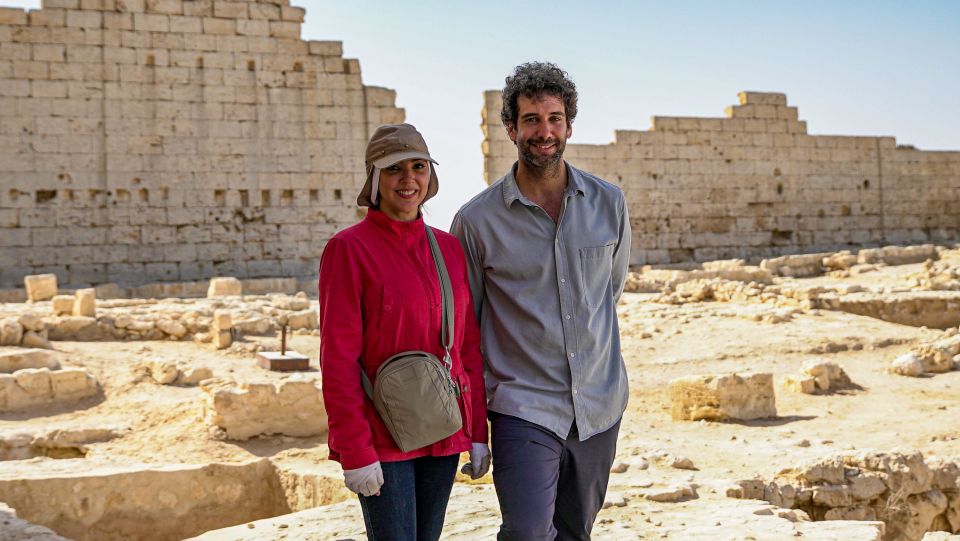 Dr Kathleen Martínez (left) and Dr Glenn Godenho are presenting a documentary on the find