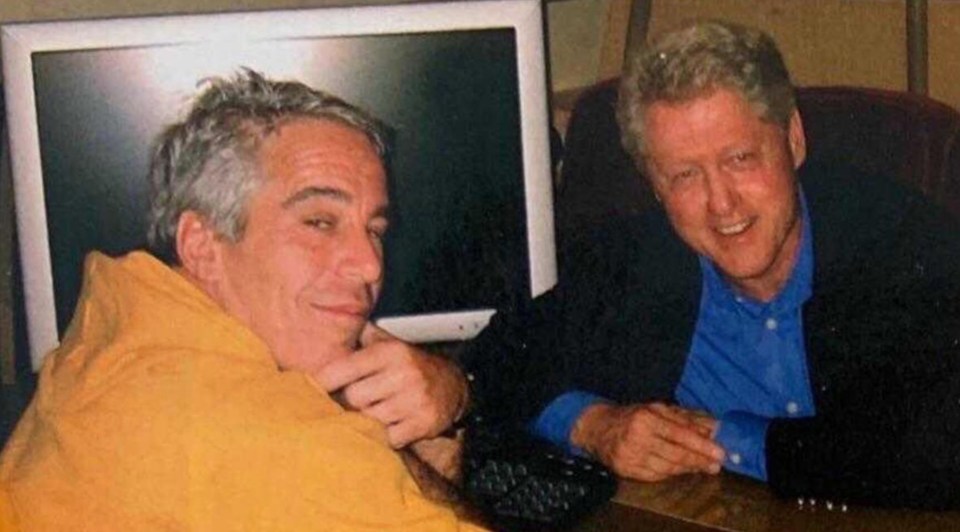 Screenshot of Jeffrey Epstein with Bill Clinton on the Nexflix documentary about Epstein's life