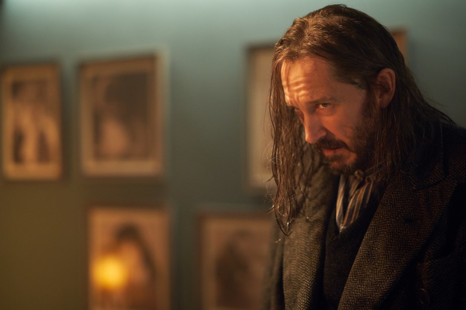  Bertie Carvel stars as Bob in ITV's new drama series