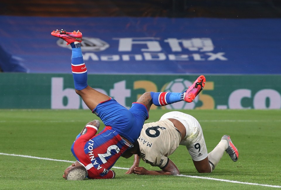  Van Aanholt took an awkward fall when trying to tackle Martial