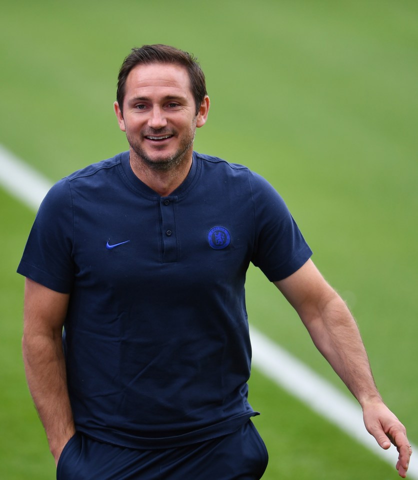 Frank Lampard wants his players to be 'challenging for league titles in the future