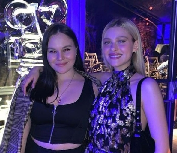 Gordon Ramsay's daughter Holly with Nicola at Brooklyn's 21st this year