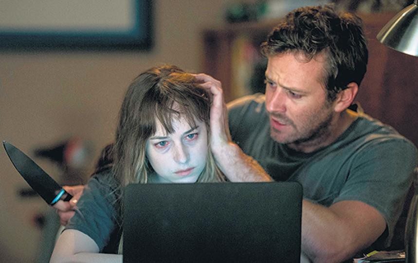  Dakota Johnson stars with Armie Hammer in teh 2019 movie