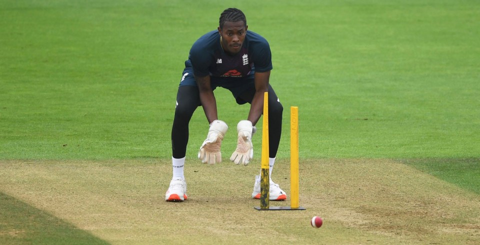 Jofra Archer prepares for the Third Test against Pakistan in unexpected style, with a stint behind the stumps