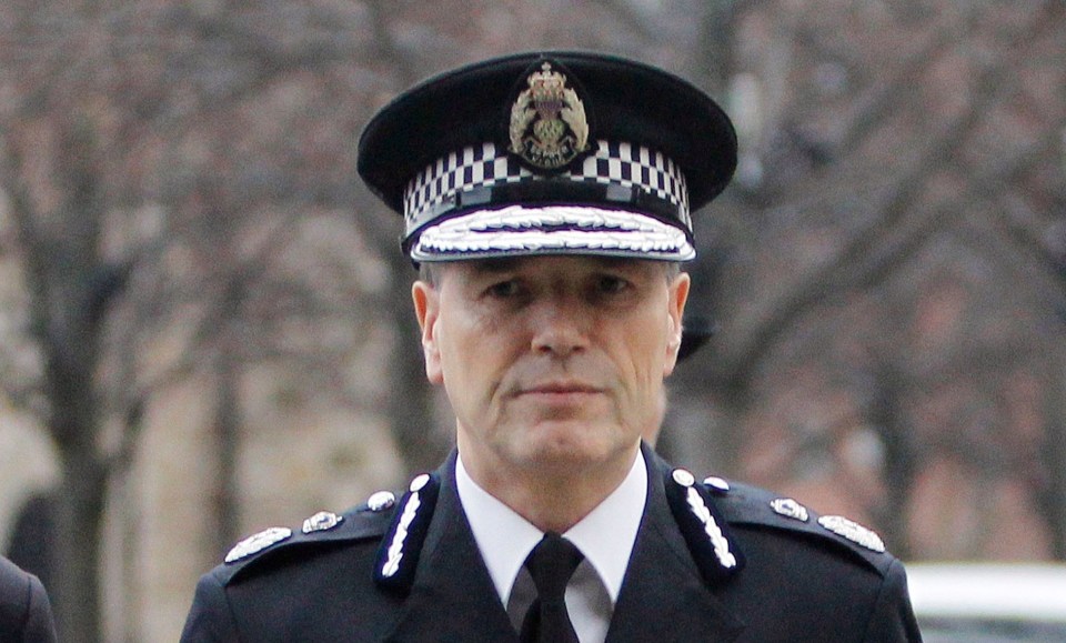 Deputy Commissioner of the Met, Sir Stephen House, was concerned with the way he looked before addressing the media on Scotland Yard's VIP paedophile inquiry