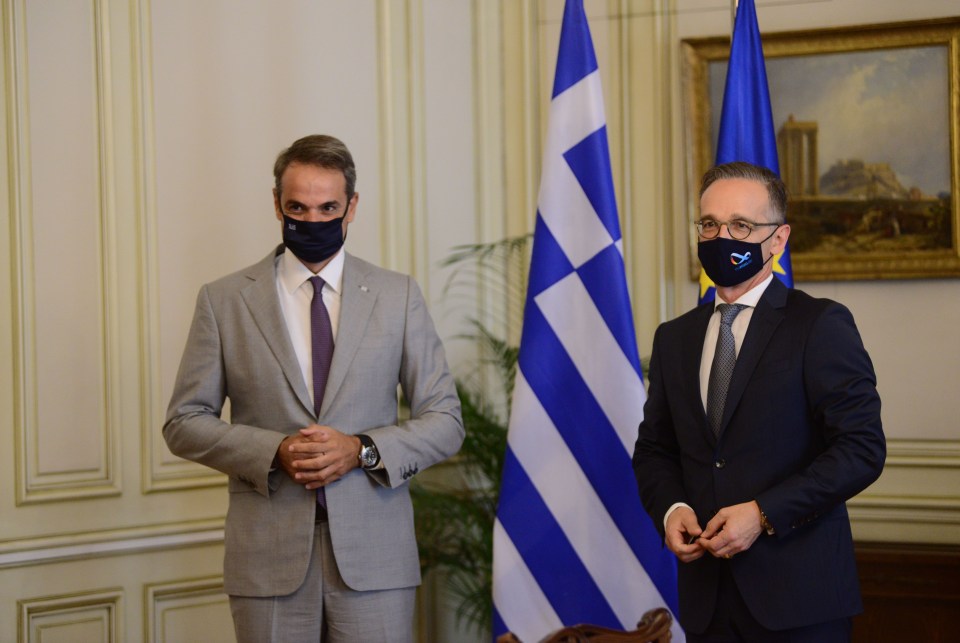 Greek Prime Minister Kyriakos Mitsotakis (left) met with the Minister of Foreign Affairs of Germany Heiko Maas to try and defuse tensions