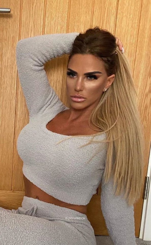 Katie Price has hit back at Jodie Marsh for calling her a 'Bond villain' after she revealed her natural teeth