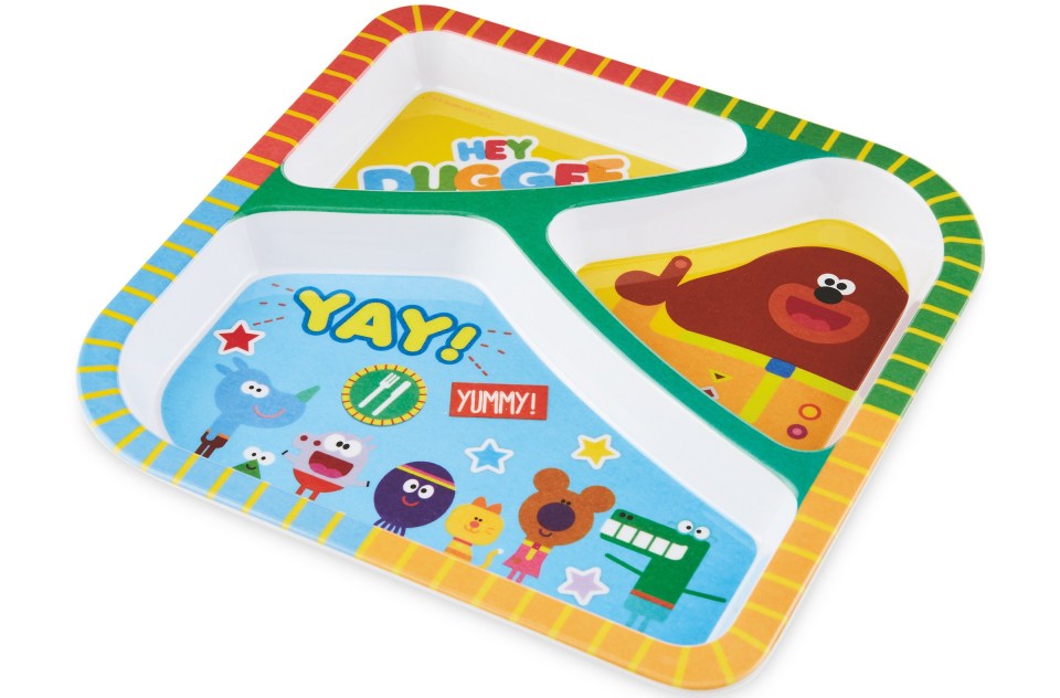 Aldi is selling kids' plates featuring their favourite characters including Hey Duggee and Peppa Pig