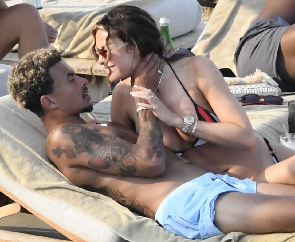 The loved-up couple are enjoying a beach break in Mykonos