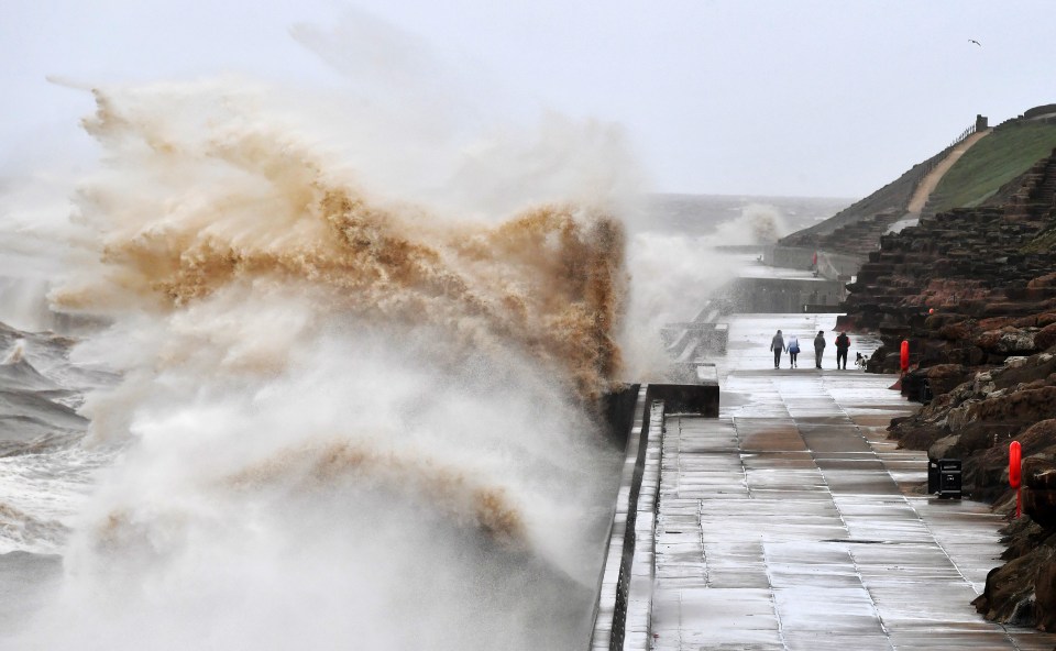 Storm Ellen arrives on the Blackpool North Shore