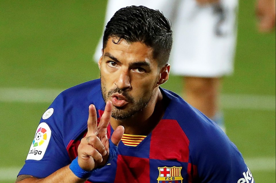 Juventus are interested in signing Luis Suarez from Barcelona