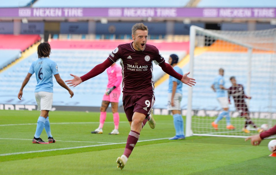 Jamie Vardy scored a hat-trick as Leicester thrashed Man City 5-2 at the Etihad