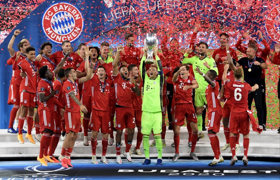 Bayern Munich lifted the Uefa Super Cup to complete a quadruple with a 2-1 win over Sevilla