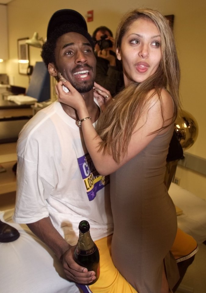 Kobe and Vanessa met on the set of a music video in 1999