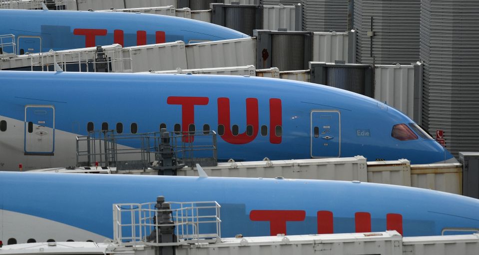 Holidaymakers still waiting for refunds for cancelled trips from Tui have been promised their cash by the end of September