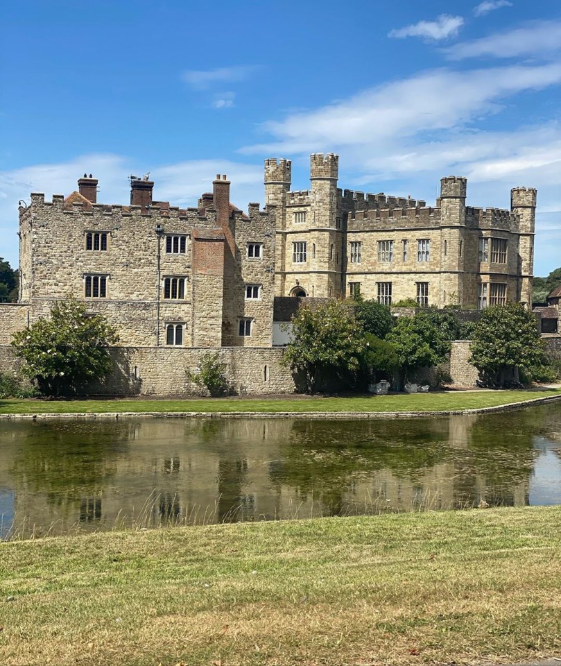 The former Our Girl star posted a snap of the historic Leeds Castle