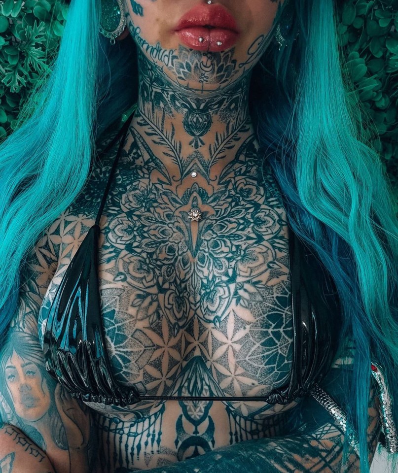 The Australian bombshell has close to 600 tattoos and is now getting “blackout tattoos”