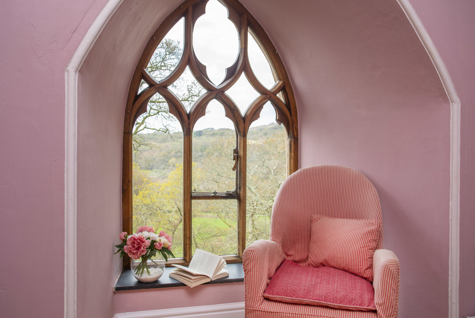 Guests can curl up in the chair and look out over the national park