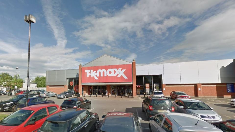 A woman has warned parents after a gang allegedly tried to snatch her sister at a TK Maxx in Crewe, Cheshire