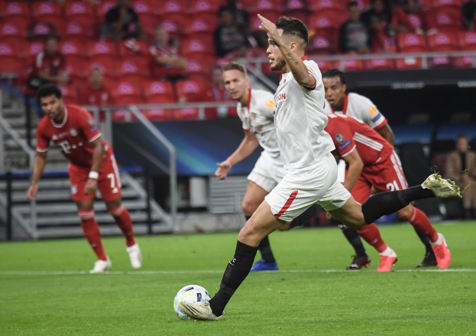 Lucas Ocampos slotted home his no-look penalty to give Sevilla an early lead