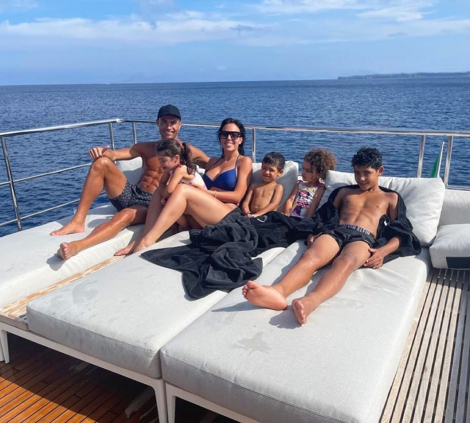  The Ronaldo clan enjoy their luxury £5.5m Azimut Grande yacht bought in 2020