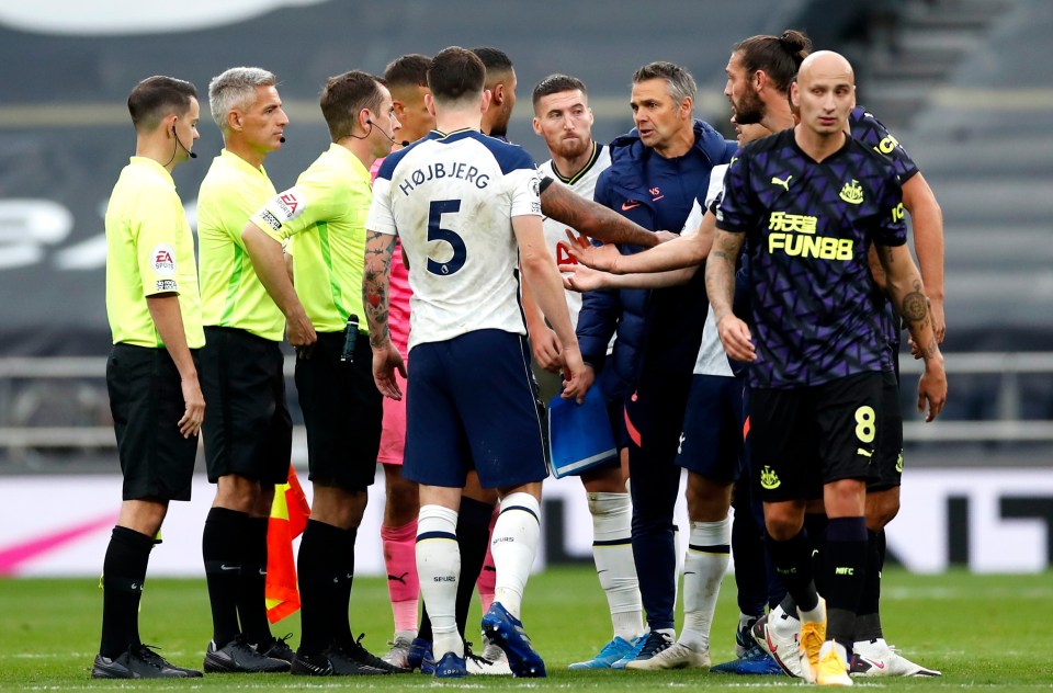 Tottenham goalkeeper coach Nuno Santos was sent off after confronting the referee seconds after Newcastle were awarded a late penalty