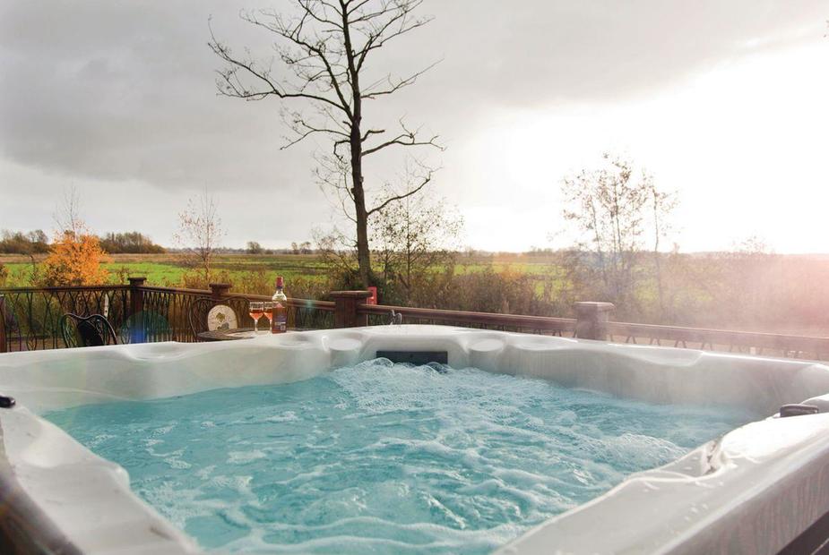 The lodges also have hot tubs to enjoy late in the evening