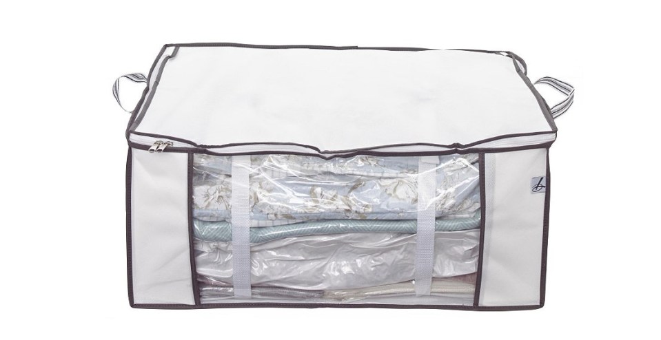  Lakeland bags have carry handles and a transparent window.