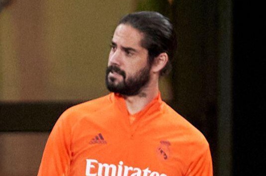 Isco was an unused sub and was caught complaining about boss Zinedine Zidane