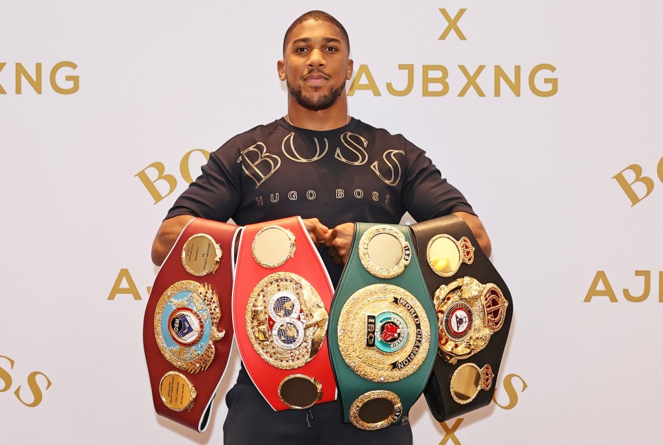 Triple belt-holder Anthony Joshua's overwhelming priority is to hold all the heavyweight crowns at the same time