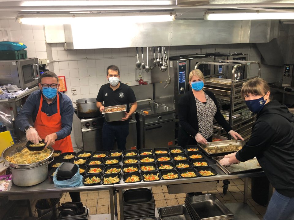 Luton Town club staff busy preparing meals for St Matthews Luton and Luton Foodbank